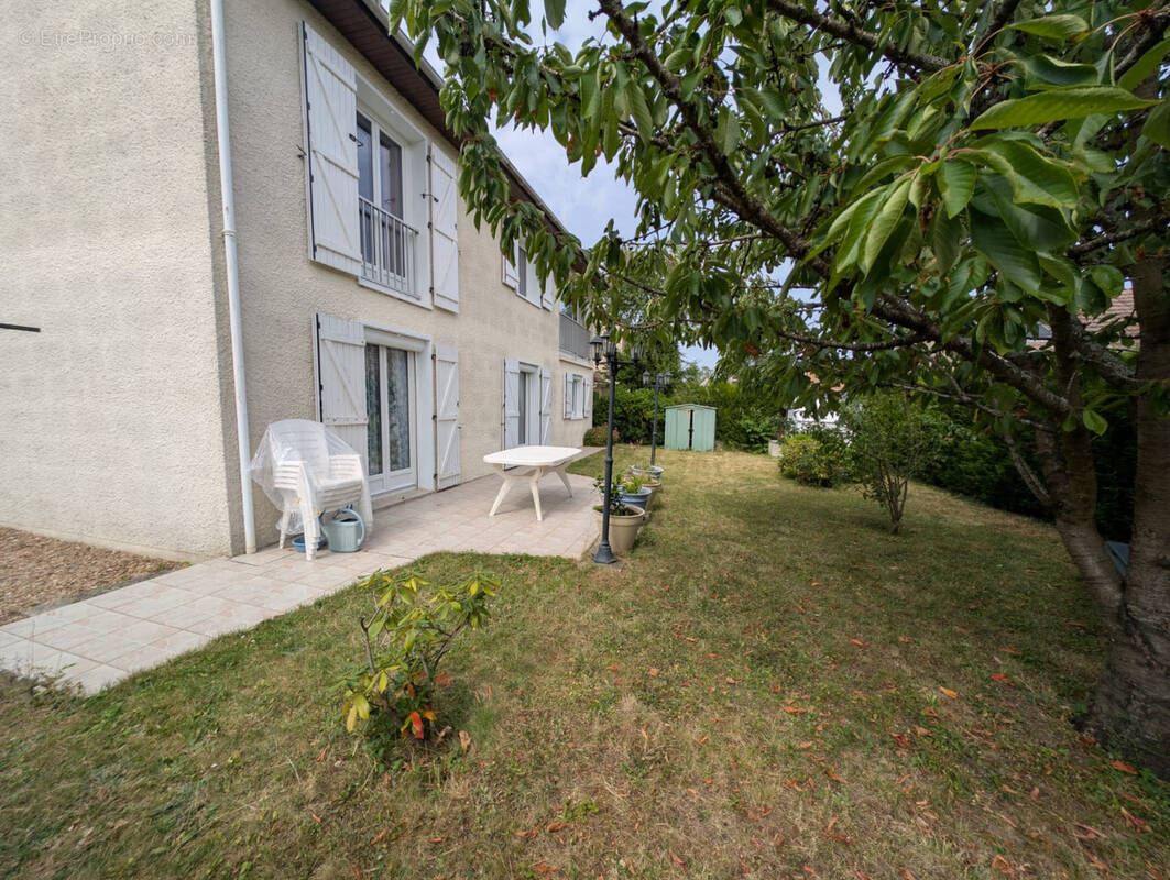 Maison à LA FERTE-ALAIS