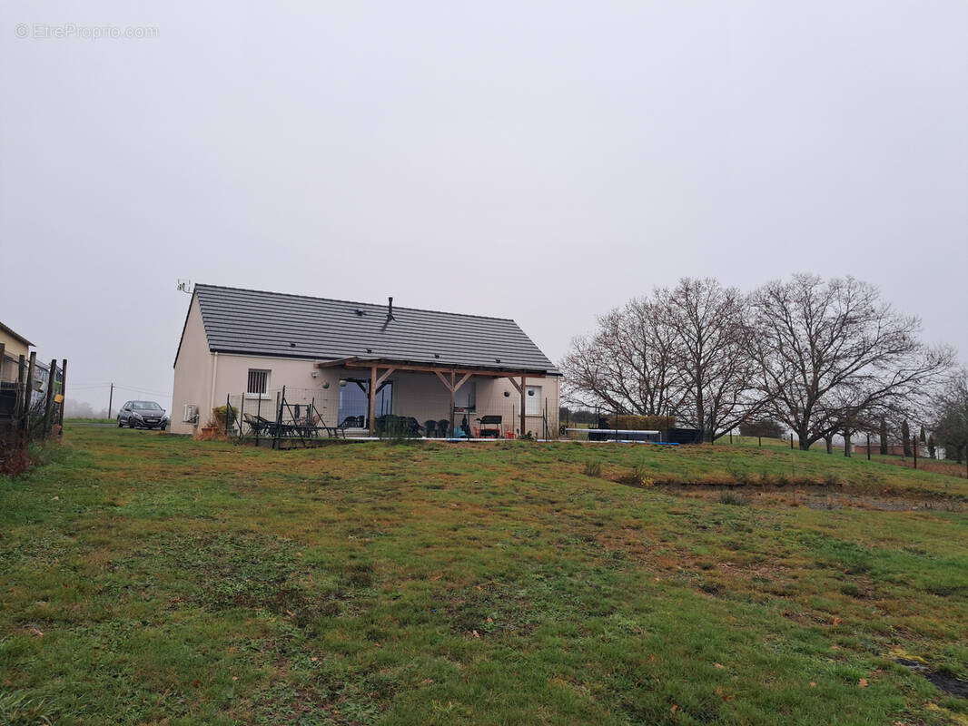 Maison à TROCHE