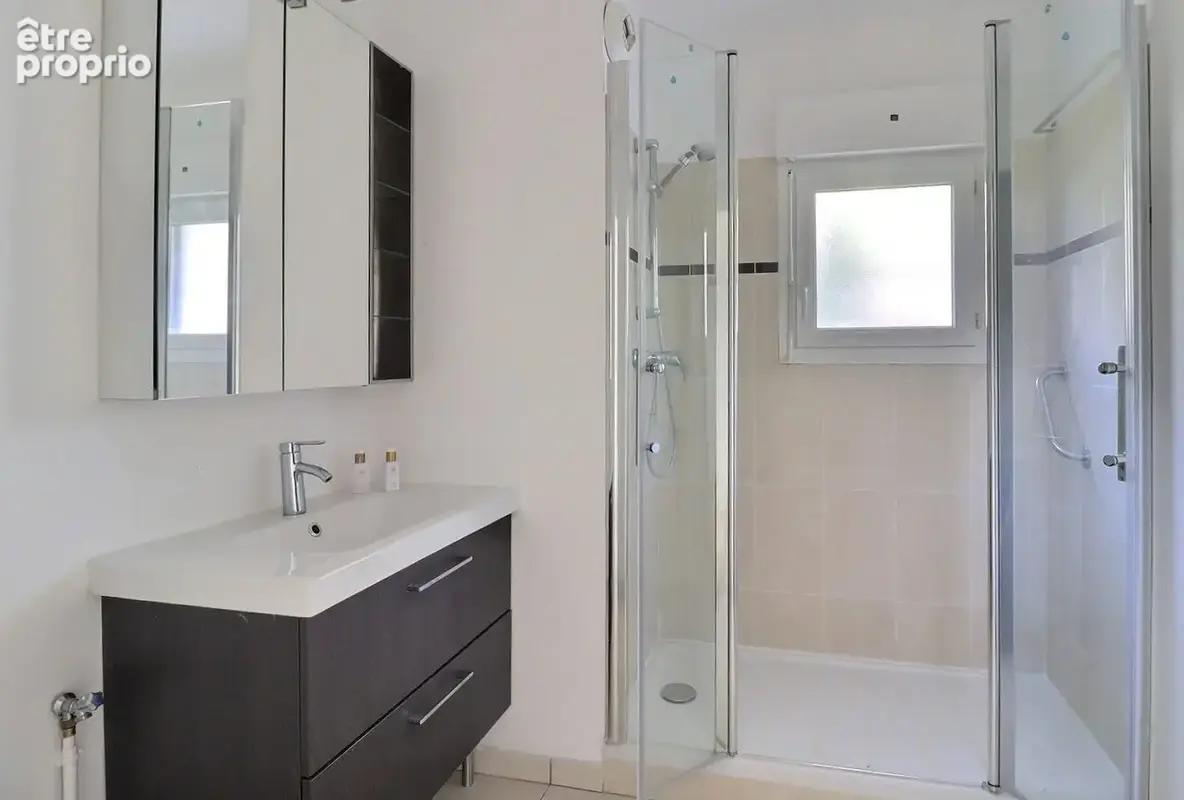 Appartement 82 m² à Mont-Saint-Aignan  - photo 5