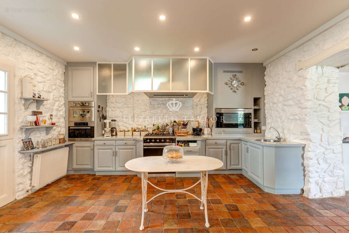 Maison à NOISY-LE-ROI