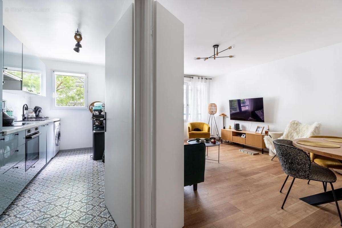 Appartement à CLICHY