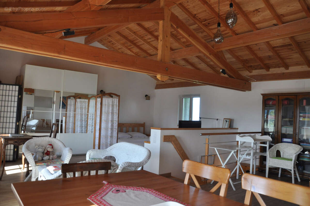 Maison à ARFEUILLES