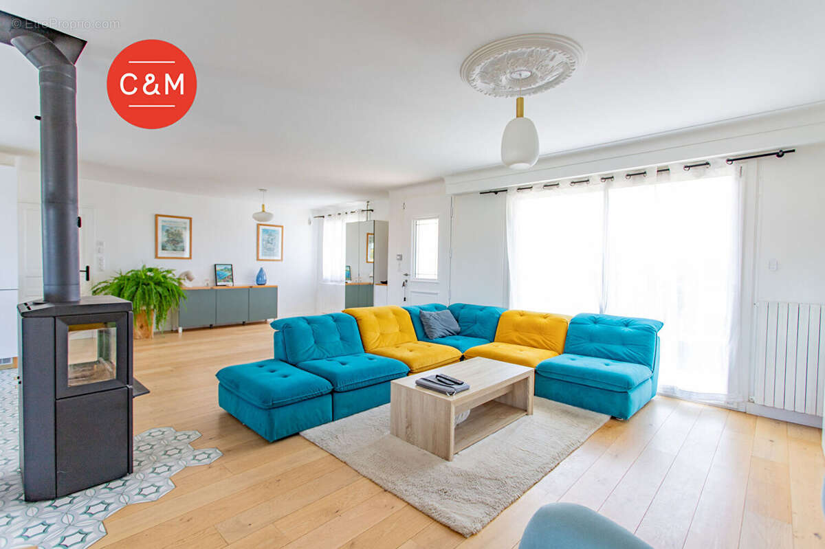 Maison à BOUGUENAIS