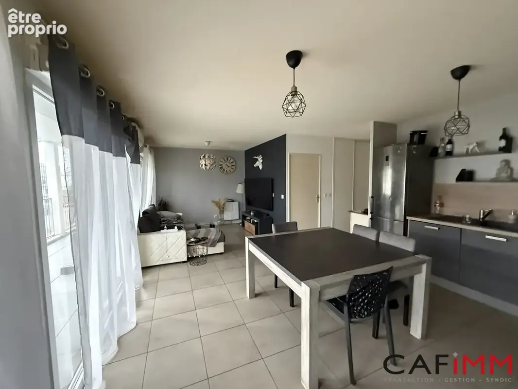 Appartement 3 pièces 74 m² à vendre à Villeurbanne (69100) - photo 5