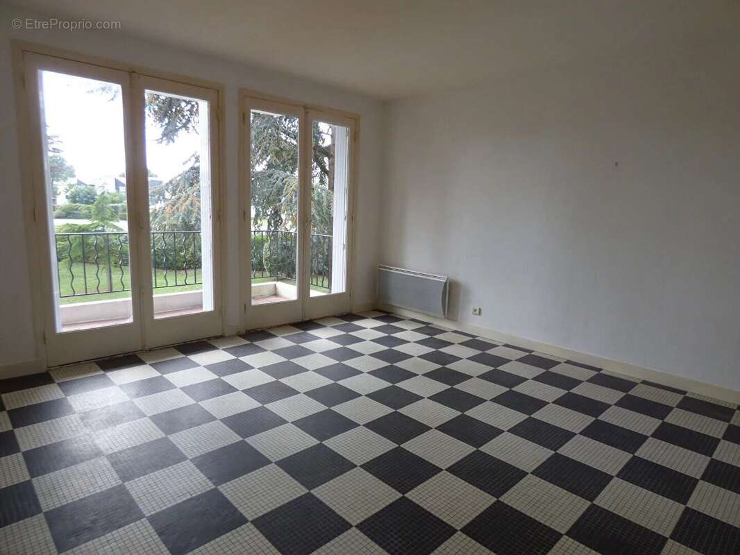Appartement à LE POULIGUEN