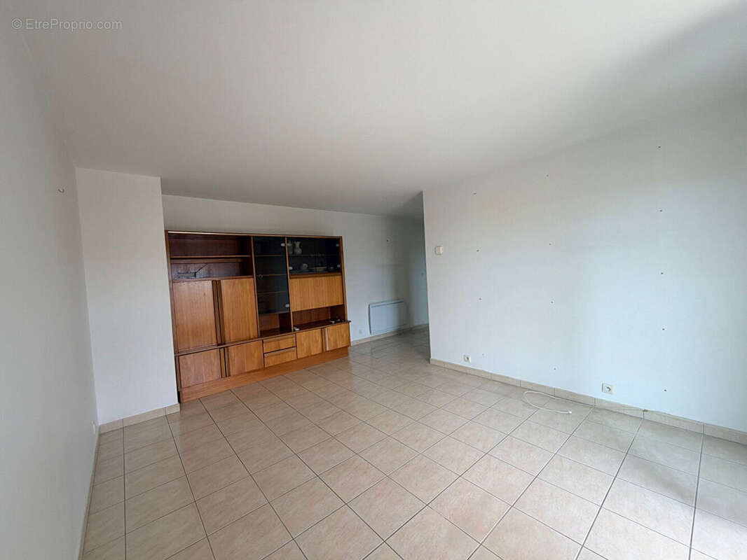 Appartement à SARTROUVILLE