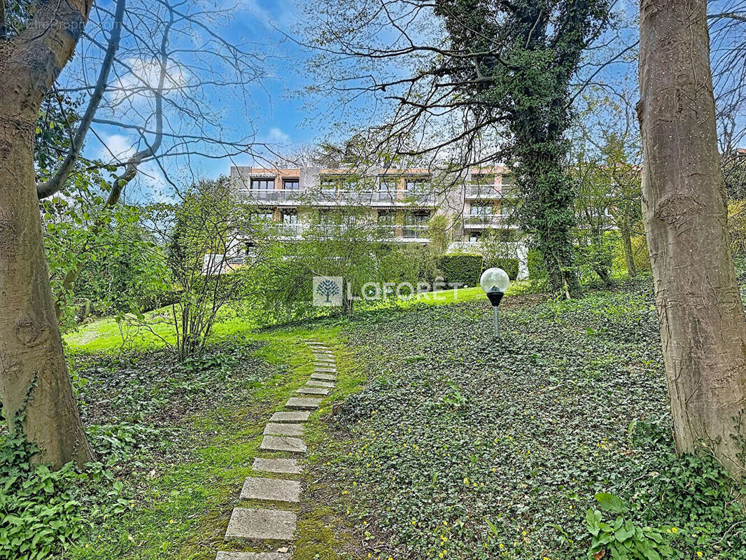 Appartement à BOIS-GUILLAUME