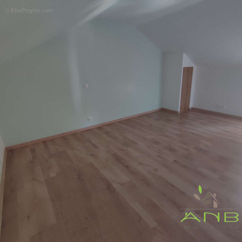 Maison à SAINT-SORNIN