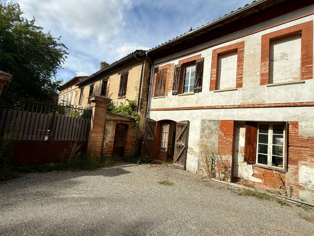 Appartement à LASSERRE