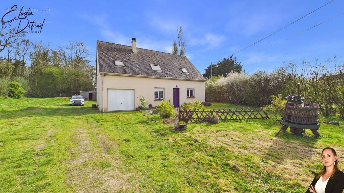 Maison à MEZIERES-SOUS-LAVARDIN