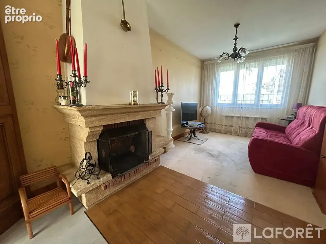A Vendre Maison 3 chambres, Bureau, Jardin, Garage - photo 4