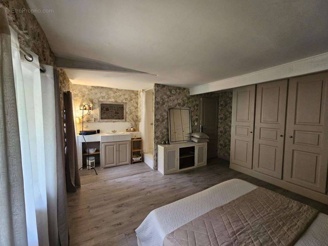 Maison à SEMPESSERRE