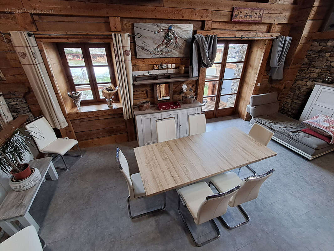 Appartement à BOURG-SAINT-MAURICE