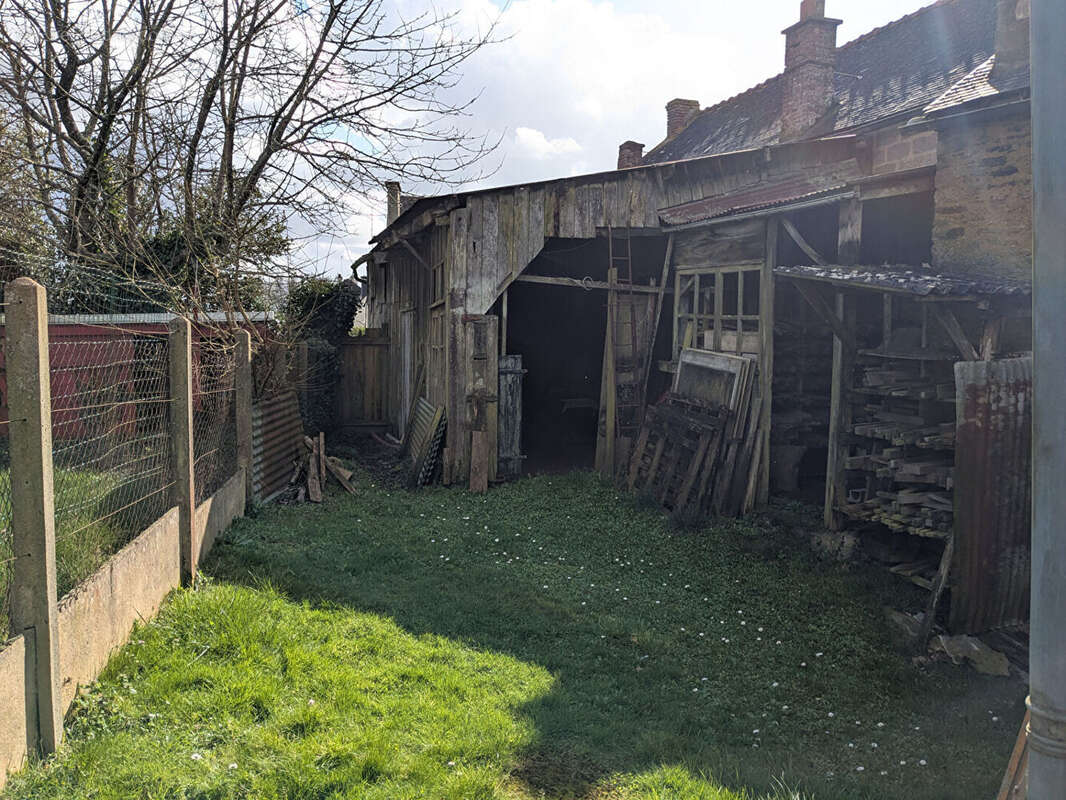 Maison à LANOUEE