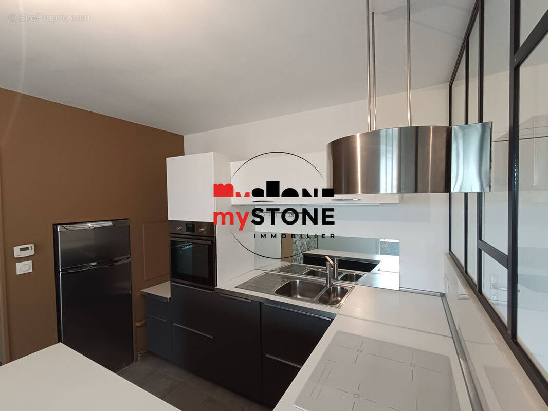 Appartement à JASSANS-RIOTTIER