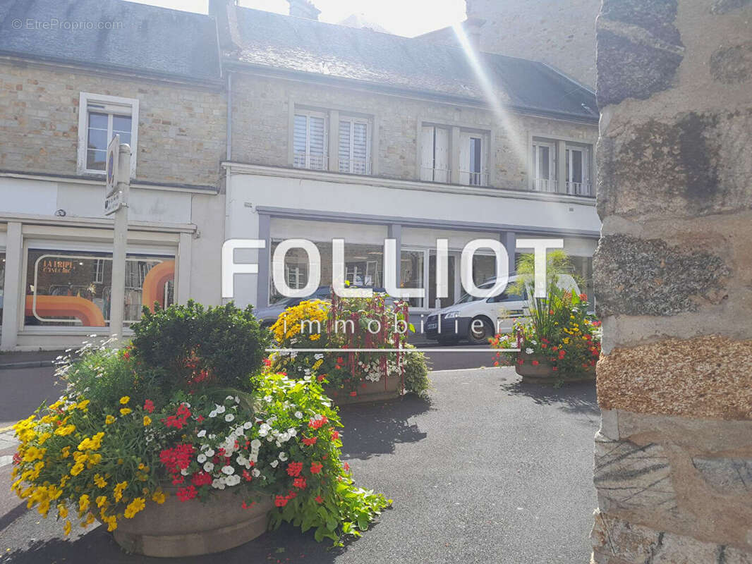 Commerce à COUTANCES