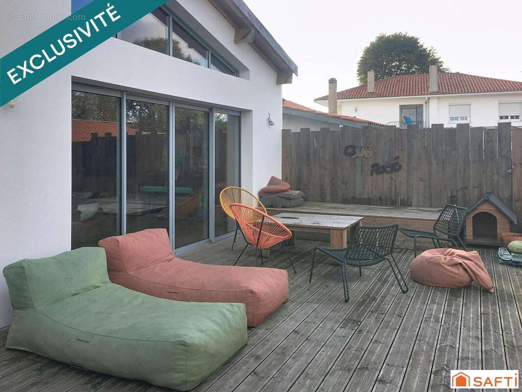 Photo 2 - Maison à VILLENAVE-D&#039;ORNON