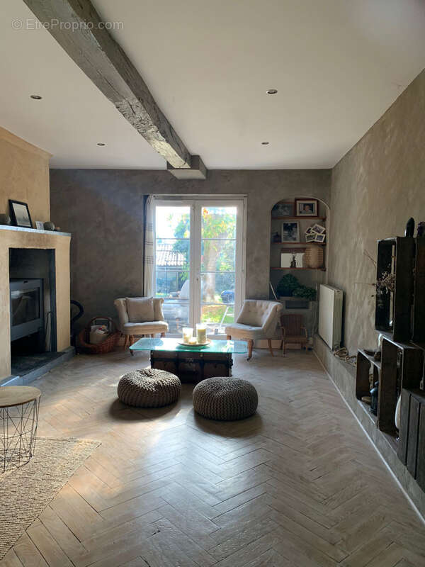 Maison à SAUVETERRE-DE-GUYENNE