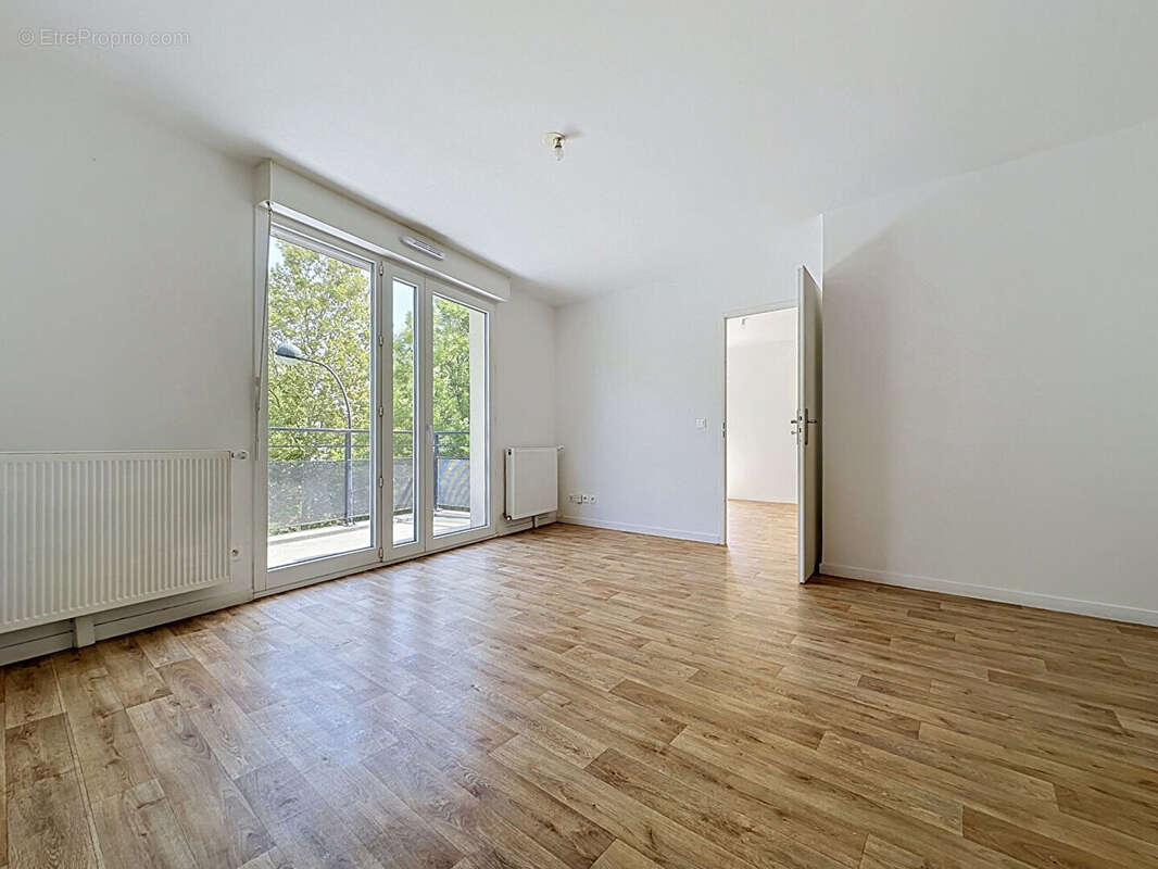 Appartement Meaux 2 pièce(s) 42 m2 - photo 2