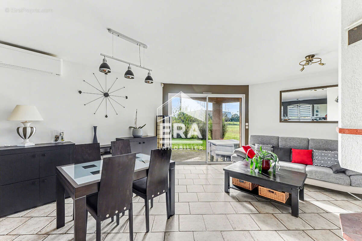 Maison à AUCAMVILLE