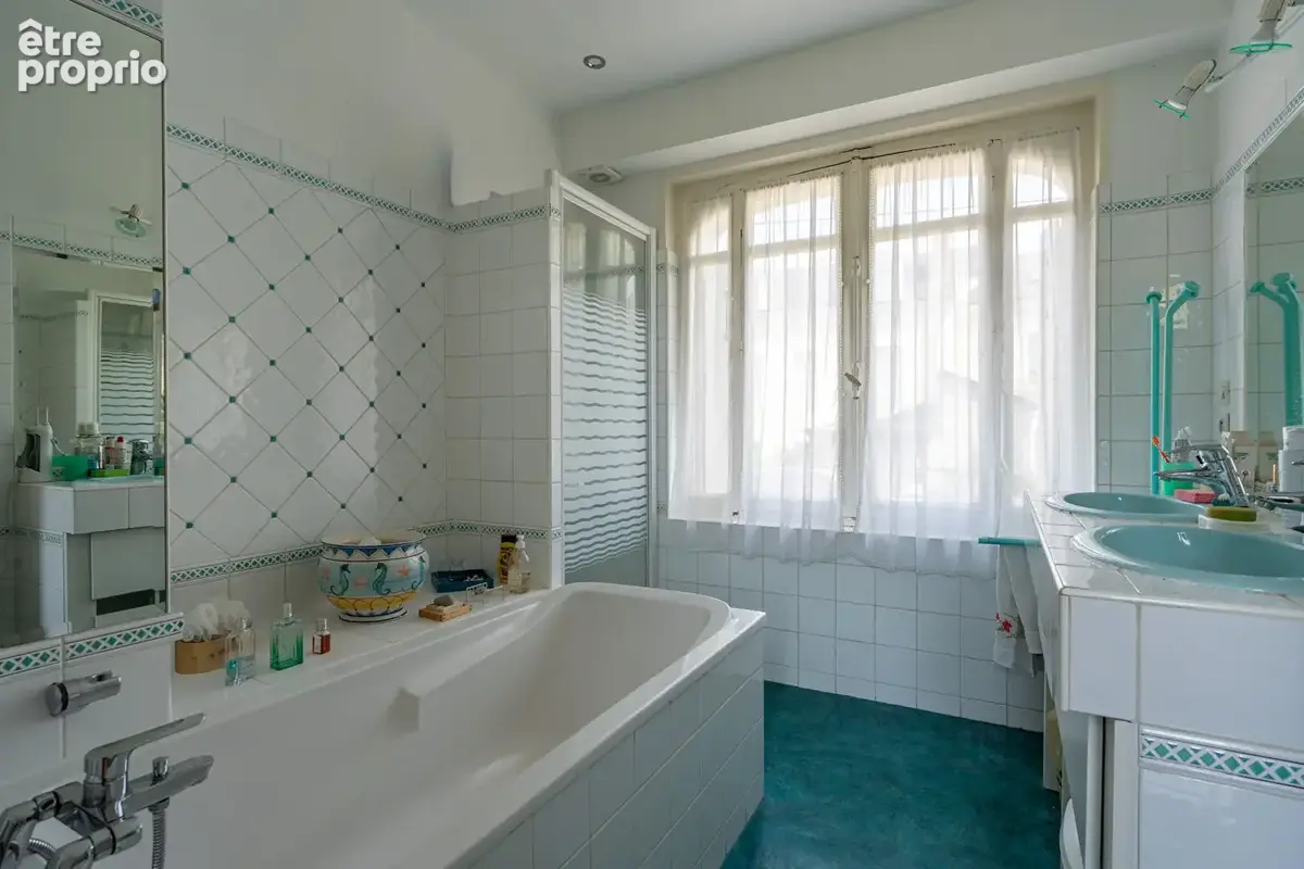 Maison - 170 m² - TOURS - photo 4