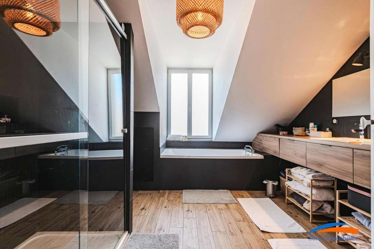Appartement 117 m² à Reims  - photo 10