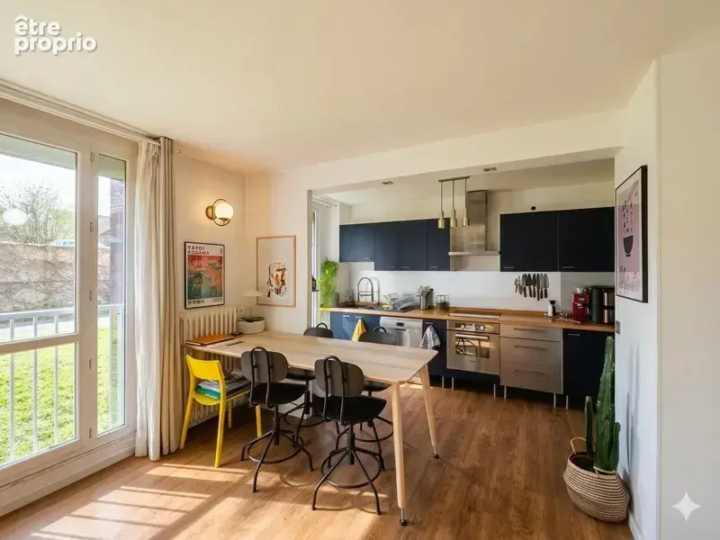 Appartement 4 pièces, à vendre VILLEJUIF (94) avec une place de PARKING, séjour exposé plein SUD - photo 2