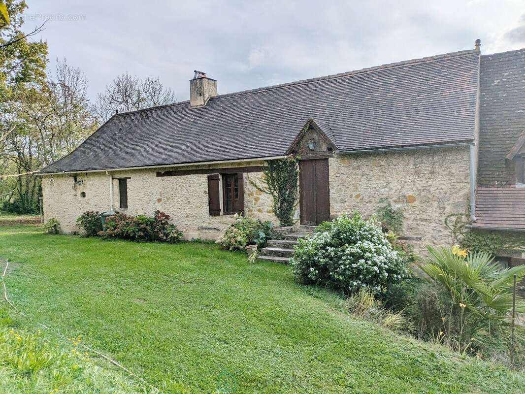 Maison à COUX-ET-BIGAROQUE