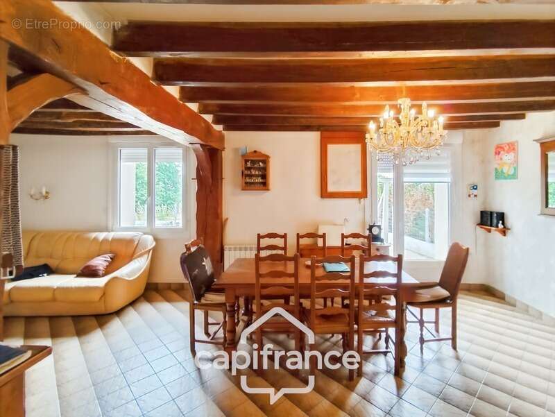 Maison à SAVIGNY-SUR-BRAYE