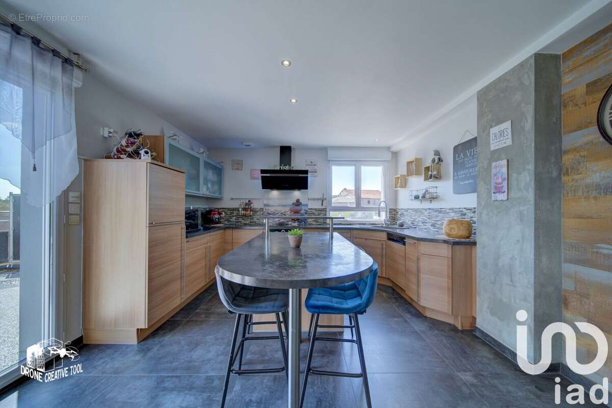 Photo 9 - Maison à COUME