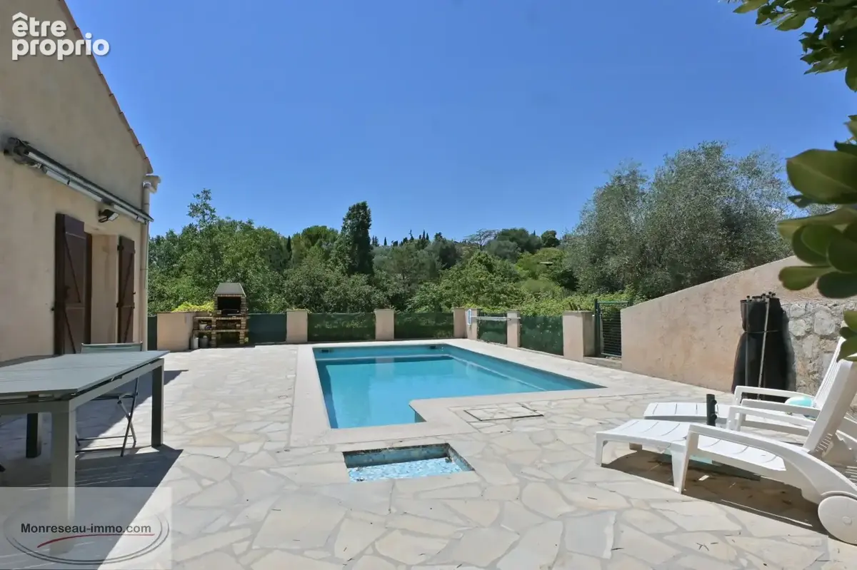 Maison & Piscine pour une famille active - 5 chambres - photo 2