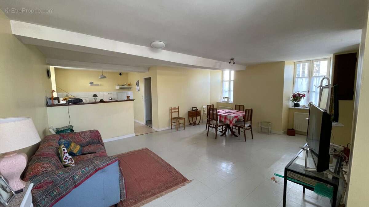 Maison 86 m² à Le Horps  - photo 2