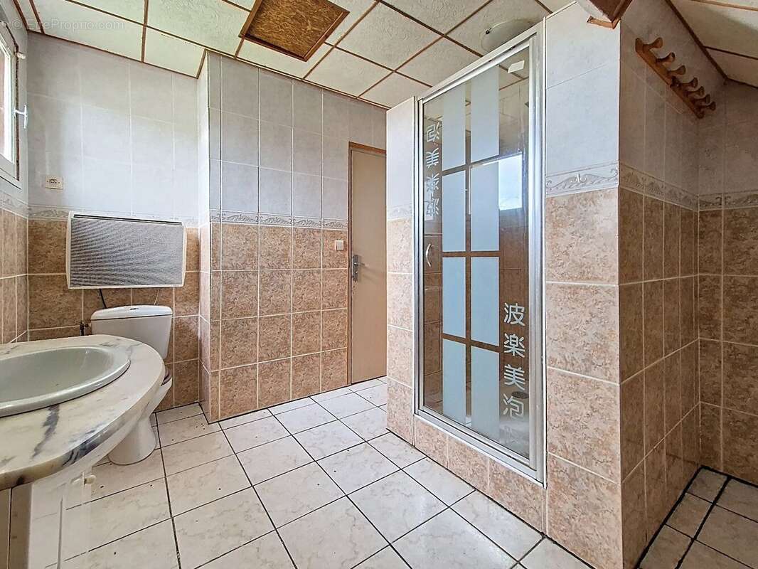 Maison à NOGENT-SUR-VERNISSON