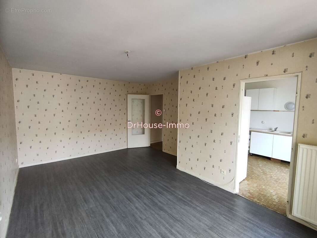 Appartement à BOURG-LES-VALENCE