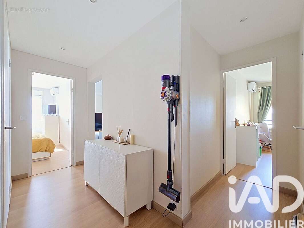 Photo 9 - Appartement à CORBEIL-ESSONNES