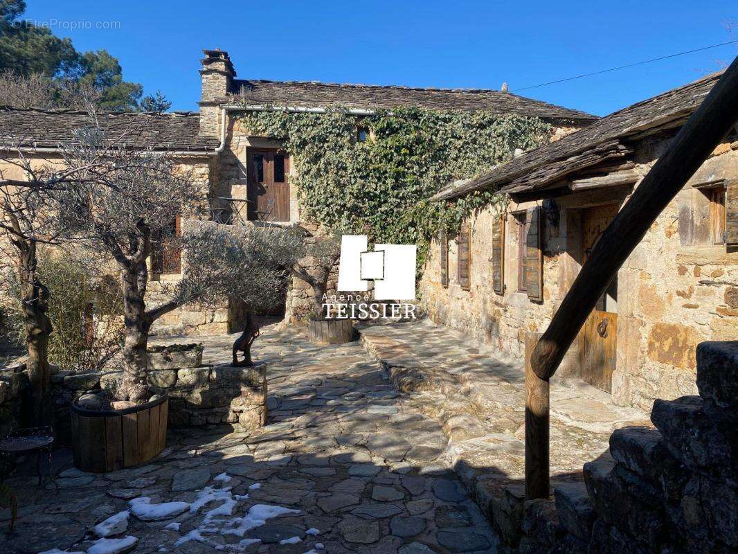 Maison à BORDEZAC