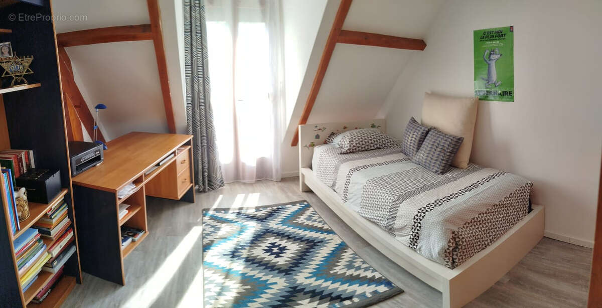 Maison à SARTROUVILLE