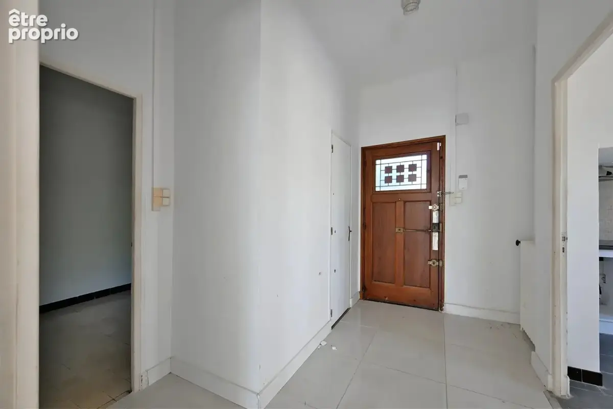 Maison de plain-pied 80 m² avec jardin et garage – Quartier prisé des Alyscamps! - photo 5