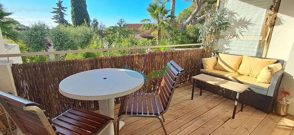 Appartement à SAINT-RAPHAEL