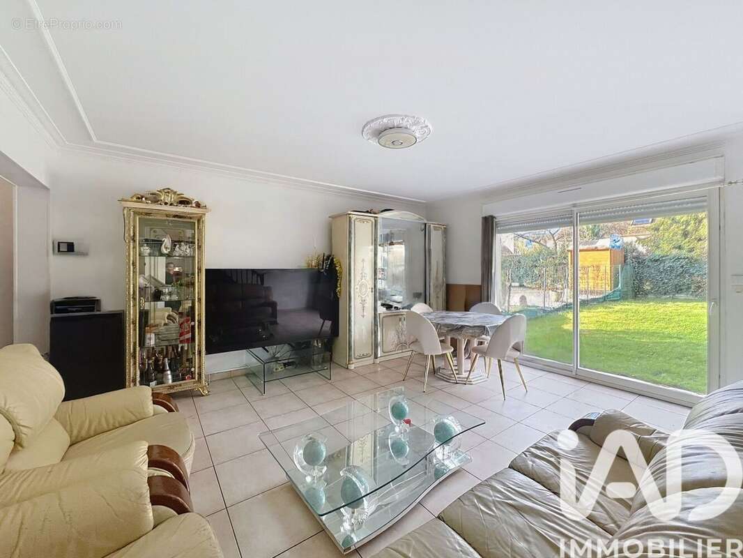 Photo 2 - Maison à TOURNAN-EN-BRIE