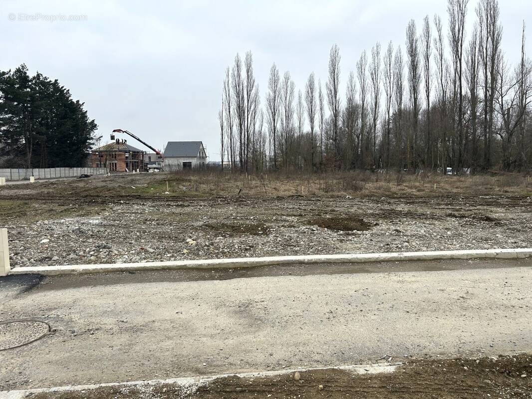 Terrain à KINGERSHEIM