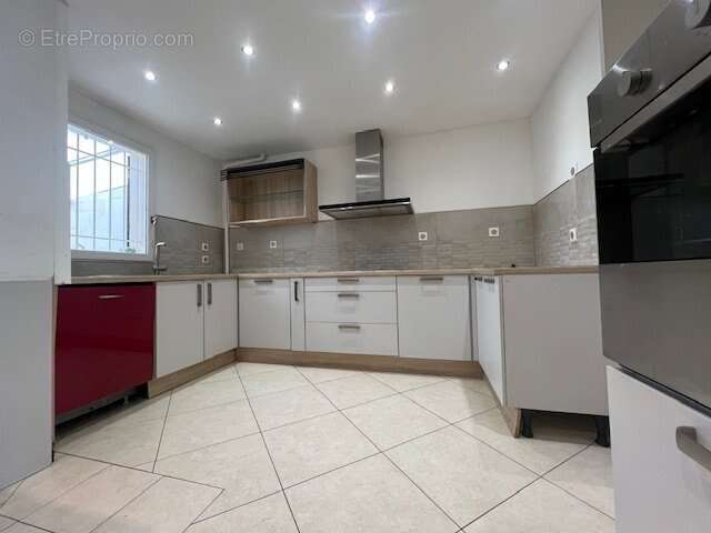 Maison à BONNEUIL-SUR-MARNE