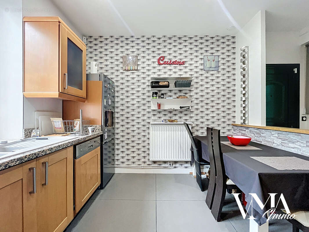 Appartement à OULLINS