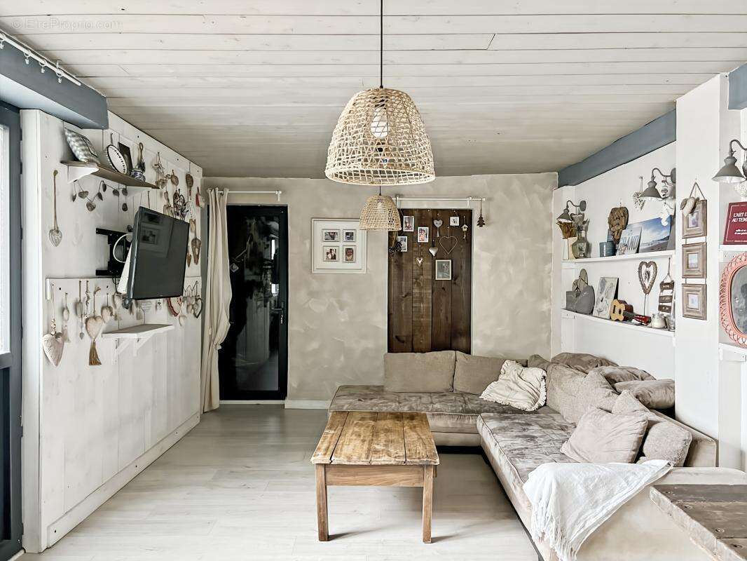 Maison 115 m² à Saint-Vincent-De-Tyrosse  - photo 4