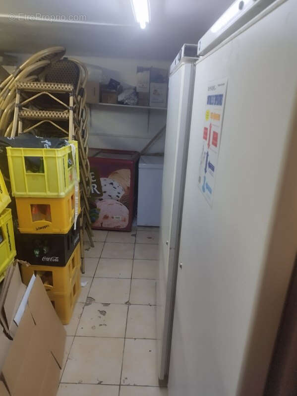 Commerce à PARIS-11E