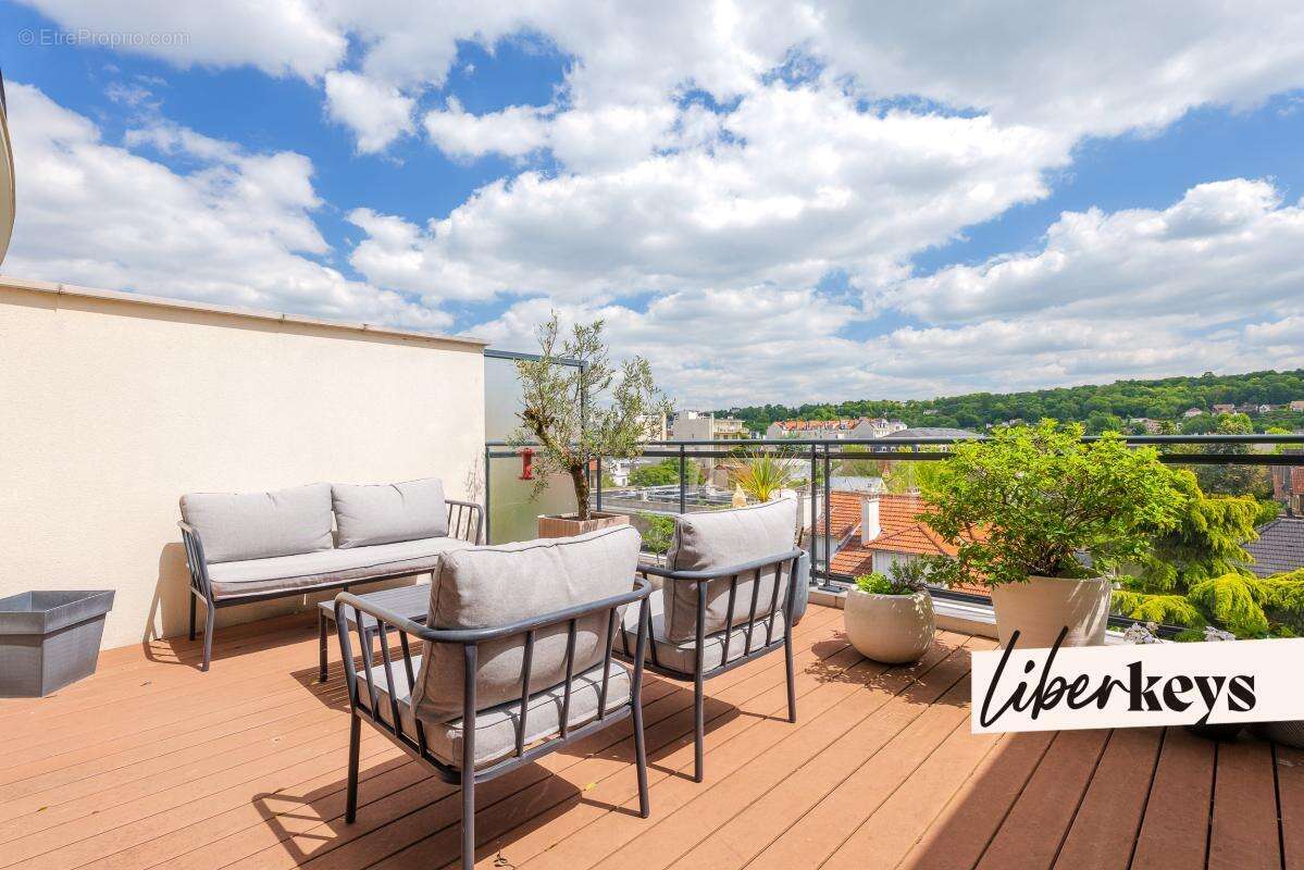 Appartement à SAINT-MAUR-DES-FOSSES