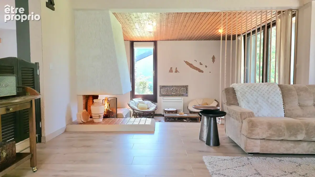 Armoy : Élegante villa d'architecte T8 - photo 4