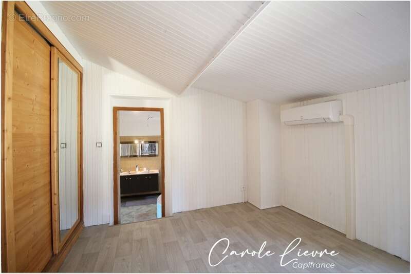 Appartement à LEZIGNAN-LA-CEBE