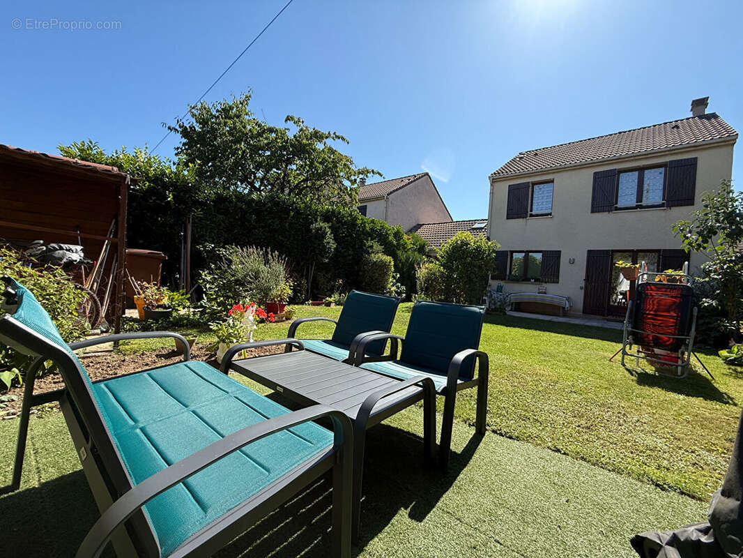 Maison à RIS-ORANGIS