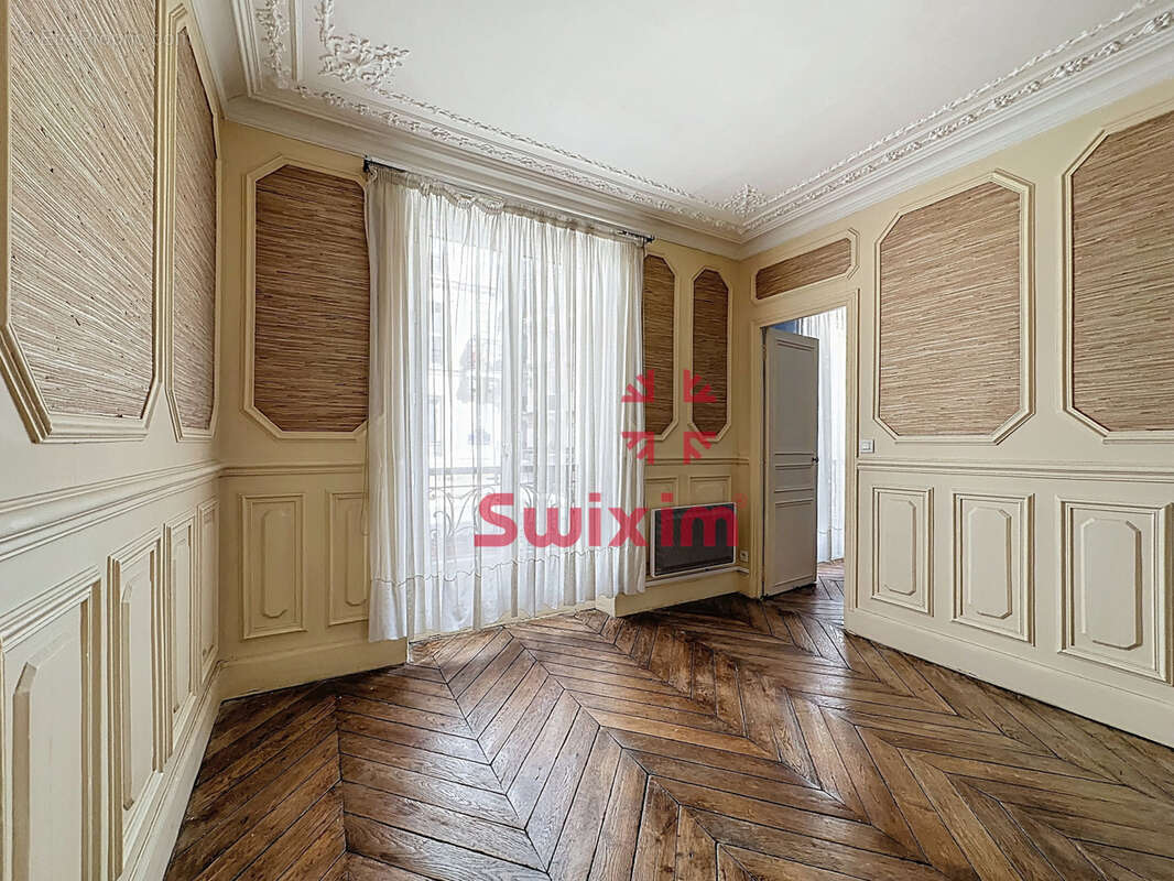 Appartement à PARIS-11E